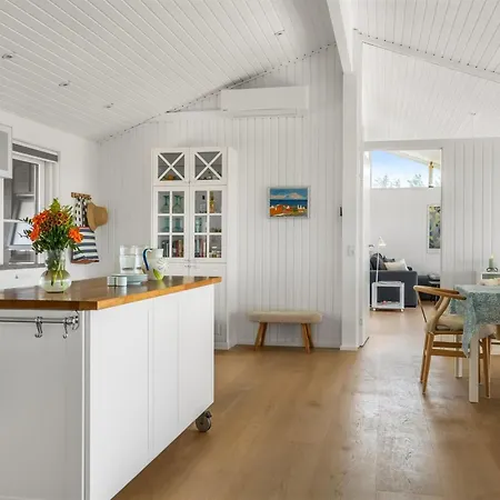 Jannus - 600m From The Sea By Interhome Saltum